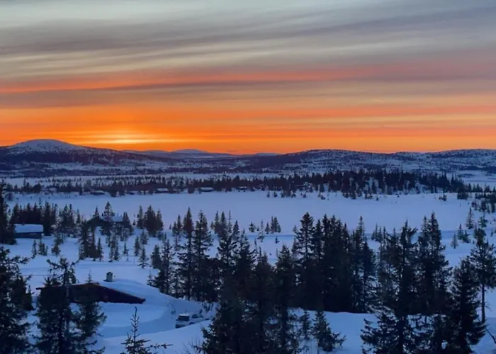 Med Anneks Og Fantastisk Utsikt Pa Ljosheim * Mesnali
